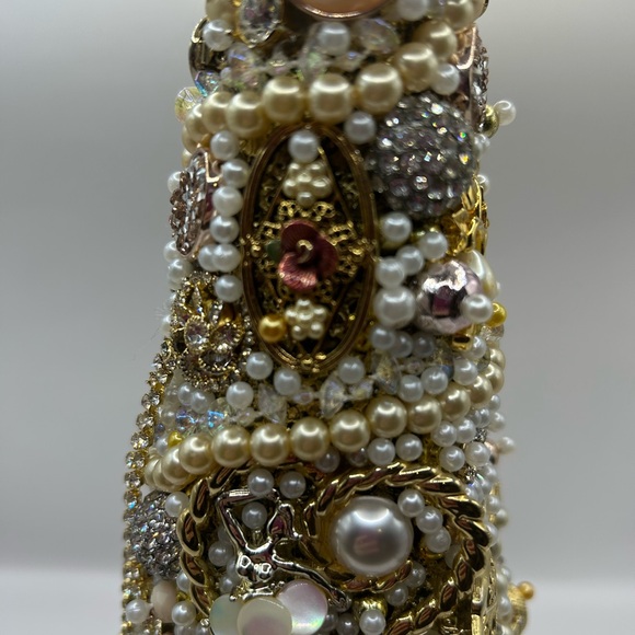 Hand Crafted Upcycled Vintage to Modern Jewelry Christmas Tree - Picture 8 of 13